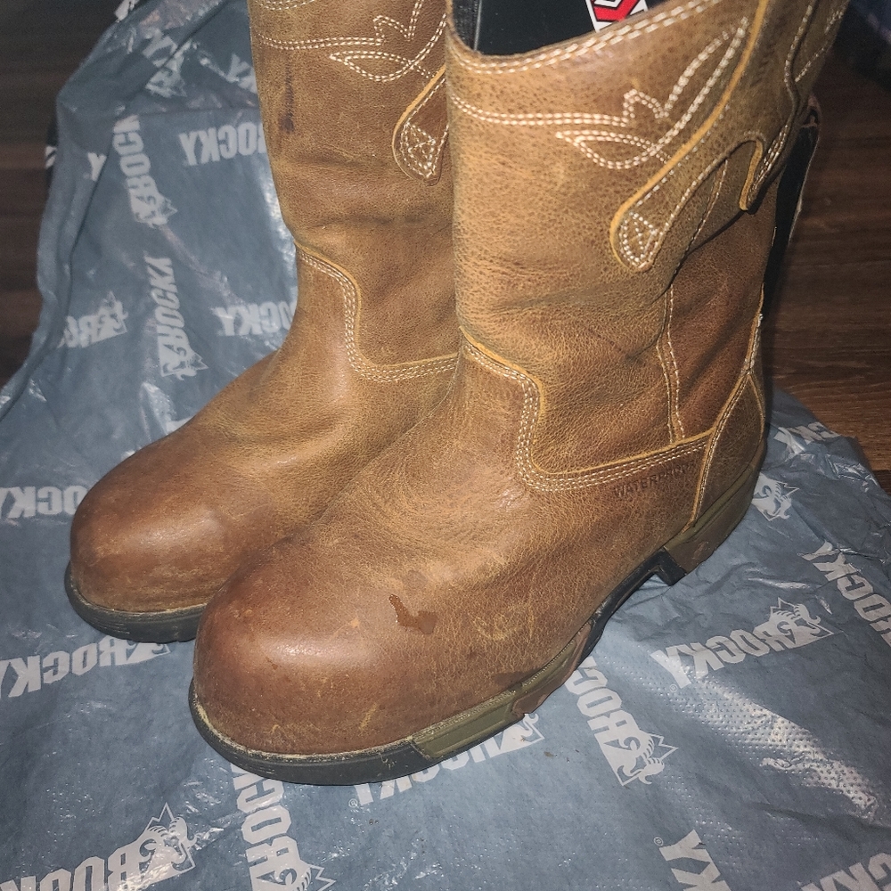 Womens rocky boots